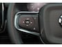 Volvo XC40 T5 Recharge R-Design - Panorama/schuifdak - IntelliSafe Assist & Surround - 360º Camera - Harman/Kardon audio - Verwarmde voorstoelen & stuur - Parkeersensoren voor & achter - Elektr. bedienb. voorstoelen met geheugen links - Draadloze tel. lader - Extra getint glas - 19' LMV