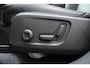 Volvo XC40 1.5 T4 Plug-In Hybrid Inscription | Elektrisch glazen panorama-dak | Semi Elektrsiche Trekhaak | Elektrisch verstelb. bestuurdersstoel met geheugen | Parkeercamera | Parkeersensoren voor + achter | lederen bekleding| Extra getint glas| Elektrisch glazen panorama-dak| Premium Audio by Harman Kardon|