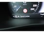 Volvo XC40 1.5 T4 Plug-In Hybrid Inscription | Elektrisch glazen panorama-dak | Semi Elektrsiche Trekhaak | Elektrisch verstelb. bestuurdersstoel met geheugen | Parkeercamera | Parkeersensoren voor + achter | lederen bekleding| Extra getint glas| Elektrisch glazen panorama-dak| Premium Audio by Harman Kardon|
