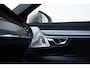 Volvo V90 T5 Automaat Momentum | Bowers & Wilkins Premium Audio | Panoramadak | Electrische bedienbare voorstoelen | Parkeerverwarming | 18'' Lichtmetalen velgen | Navigatie | Stoelverwarming | Lederen bekleding | Stoelverwarming | Dealeronderhouden