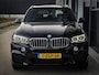 BMW X5 40D xDrive M-Sport | HUD | COMFORTZETELS | PANO | LED | CARBONSCHWARZ METTALIC | TREKHAAK | MEMORY