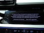 Audi A3 Limousine 30 TFSI 110pk S-tronic Advanced edition | Achteruitrijcamera | 19" Velgen | Keyless | Sfeerverlichting interieur | Navigatie