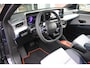 Renault 5 150PK COMFORT RANGE ROLAND-GARROS 52 kWh | NAVIGATIE SYSTEEM MET GOOGLE INTERGRATIE | HARMAN KARDON PREMIUM AUDIO | FULL LED KOPLAMPEN MET MICRO-OPTICS EN FRANSE VLAG | 10"R-LINK MULTIMEDIA | 18"GRONO LICHTMETALEN VELGEN | TWO-TONE CAROSSERIE KLEUR I.C.M. WARM TITANIUM DAKLIJSTEN | ELEKTRISCH VERWARMDE VOOR STOELEN / STUUR | BESTUURDERSSTOEL MET ELEKTRISCH VERSTELBARE LENDESTEUN | AUTOMATISCH INPARKEREN | FLANK GUARD PROTECTION | ADAPTIEVE CRUISE CONTROL MET STOP & GO | ACHTERUITRIJCAMERA | PRIVATIE GLASS | SFEERVERLICHTING IN DIVERSE KLEUREN |