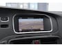 Volvo V40 T3 152PK Dynamic Edition / Cruise control / Panoramadak / Parkeeren met camera / Harman kardon audio / Standkachel / Stoelverwarming