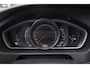Volvo V40 T3 152PK Dynamic Edition / Cruise control / Panoramadak / Parkeeren met camera / Harman kardon audio / Standkachel / Stoelverwarming