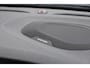 Volvo V40 T3 152PK Dynamic Edition / Cruise control / Panoramadak / Parkeeren met camera / Harman kardon audio / Standkachel / Stoelverwarming