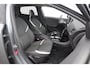 Volvo V40 T3 152PK Dynamic Edition / Cruise control / Panoramadak / Parkeeren met camera / Harman kardon audio / Standkachel / Stoelverwarming