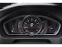 Volvo V40 T3 152PK Dynamic Edition / Cruise control / Panoramadak / Parkeeren met camera / Harman kardon audio / Standkachel / Stoelverwarming