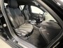 Peugeot 208 1.2 Turbo GT | Navigatie/Apple Carplay/Android Auto | LM Velgen 17" | Achteruitrijcamera en PDC Voor en Achter | Cruise Control | Voorstoelen Verwarmd | Airco |