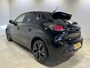 Peugeot 208 1.2 Turbo GT | Navigatie/Apple Carplay/Android Auto | LM Velgen 17" | Achteruitrijcamera en PDC Voor en Achter | Cruise Control | Voorstoelen Verwarmd | Airco |
