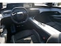Peugeot e-5008 GT Avantage 73 kWh | Warmtepomp | 360 graden camera | Alcantara stoelen met elektrische functie |