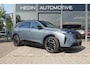 Peugeot e-5008 GT Avantage 73 kWh | Warmtepomp | 360 graden camera | Alcantara stoelen met elektrische functie |