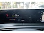 Peugeot e-5008 GT Avantage 73 kWh | Warmtepomp | 360 graden camera | Alcantara stoelen met elektrische functie |