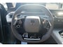 Peugeot e-5008 GT Avantage 73 kWh | Warmtepomp | 360 graden camera | Alcantara stoelen met elektrische functie |
