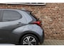 Toyota Yaris 1.5 Hybrid Dynamic + stoel- en stuurverwarming
