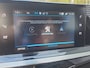 Peugeot 2008 1.2 PureTech Active Pack | Trekhaak | Navi | PDC | | LM Velgen | Apple Carplay/Android Auto