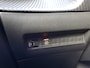 Peugeot 2008 1.2 PureTech Active Pack | Trekhaak | Navi | PDC | | LM Velgen | Apple Carplay/Android Auto