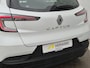Renault Captur 1.3 mild hybrid 160 Evolution EDC Automaat / Navigatie via Apple Carplay of Android Auto / Trekgewicht 1200 kg / Stoelverwarming / Achteruitrijcamera / Cruise control / Climate control /
