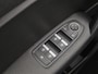Renault Captur 1.3 mild hybrid 160 Evolution EDC Automaat / Navigatie via Apple Carplay of Android Auto / Trekgewicht 1200 kg / Stoelverwarming / Achteruitrijcamera / Cruise control / Climate control /