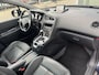 Peugeot 5008 1.6 BlueHDi Allure 7p. Automaat / HU Display / Stoelverwarming
