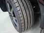 Volkswagen Transporter 2.0 TDI L2H1/Navi/Cruise/Pdc/Airco