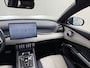 BYD Atto 3 60kWh 204pk Design SOH 94% Pano-dak Leer+Elektr.Verst. Warmtepomp Adaptieve Cruise 360°Camera Apple Carplay Android Auto Elektr.Achterklep Design Verkeersbord detectie WiFi DAB Led Rijstrooksensor Keyless Smartphone Entry Fabrieksgarantie tot 20-12-2030/150.000km Garantie. Op de LFP Accu tot 20-12-2030/200.000km €44.000,- Nieuw!