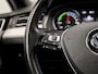 Volkswagen Passat Variant 1.4 TSI GTE Highline 218Pk Automaat (PANORAMADAK, NAVIGATIE, LEDER/ALCANTARA, STOELVERWARMING, SPORTSTOELEN, ADAPTIVE CRUISE, GETINT GLAS, KEYLESS, TREKHAAK, NIEUWE APK, NIEUWSTAAT)