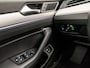 Volkswagen Passat Variant 1.4 TSI GTE Highline 218Pk Automaat (PANORAMADAK, NAVIGATIE, LEDER/ALCANTARA, STOELVERWARMING, SPORTSTOELEN, ADAPTIVE CRUISE, GETINT GLAS, KEYLESS, TREKHAAK, NIEUWE APK, NIEUWSTAAT)
