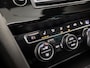Volkswagen Passat Variant 1.4 TSI GTE Highline 218Pk Automaat (PANORAMADAK, NAVIGATIE, LEDER/ALCANTARA, STOELVERWARMING, SPORTSTOELEN, ADAPTIVE CRUISE, GETINT GLAS, KEYLESS, TREKHAAK, NIEUWE APK, NIEUWSTAAT)