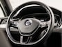 Volkswagen Passat Variant 1.4 TSI GTE Highline 218Pk Automaat (PANORAMADAK, NAVIGATIE, LEDER/ALCANTARA, STOELVERWARMING, SPORTSTOELEN, ADAPTIVE CRUISE, GETINT GLAS, KEYLESS, TREKHAAK, NIEUWE APK, NIEUWSTAAT)