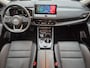 Nissan X-Trail 1.5 e-4orce Tekna 4WD Automaat / HUD / Allseason banden / Elektrische achterklep Stuur-, Stoel en Achterbankverwarming / Rondomzicht camera / Adaptief CC / Trekgewicht 1800 kg / Voorruit verwarming /