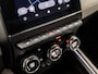 Renault Clio 1.6 E-Tech Hybrid 140 Initiale Paris 141Pk Automaat (VIRTUAL COCKPIT, APPLE CARPLAY, GROOT NAVI, LEDER, CLIMATE, STOELVERWARMING, SPORTSTOELEN, ADAPTIVE CRUISE, BOSE AUDIO, CAMERA, KEYLESS, NIEUWSTAAT)