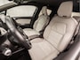 Renault Clio 1.6 E-Tech Hybrid 140 Initiale Paris 141Pk Automaat (VIRTUAL COCKPIT, APPLE CARPLAY, GROOT NAVI, LEDER, CLIMATE, STOELVERWARMING, SPORTSTOELEN, ADAPTIVE CRUISE, BOSE AUDIO, CAMERA, KEYLESS, NIEUWSTAAT)