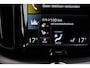 Volvo XC60 2.0 Recharge T6 AWD R-Design | Elektrische bestuurdersstoel met geheugen | Stoel- en stuurverwarming | Parkeercamera achter