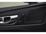 Volvo XC60 2.0 Recharge T6 AWD R-Design | Elektrische bestuurdersstoel met geheugen | Stoel- en stuurverwarming | Parkeercamera achter