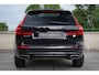 Volvo XC60 2.0 Recharge T6 AWD R-Design | Elektrische bestuurdersstoel met geheugen | Stoel- en stuurverwarming | Parkeercamera achter