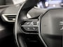Peugeot 3008 1.2 PureTech Allure Sport (APPLE CARPLAY, GROOT NAVI, PARELMOER, LEDER, 360 CAMERA, KEYLESS, SPORTSTOELEN, LED KOPLAMPEN, GETINT GLAS, NIEUWE APK, NIEUWSTAAT)