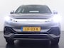 BYD Atto 3 60kWh Design SOH 99% Pano-dak Leer+Elektr.Verst. Warmtepomp Adaptieve Cruise 360°Camera Apple Carplay Android Auto Elektr.Achterklep Design Verkeersbord detectie WiFi DAB Led Rijstrooksensor Keyless Smartphone Entry Fabrieksgarantie tot 20-12-2030/150.000km Garantie op de LFP Accu tot 20-12-2030/200.000km €44.000,- Nieuw!