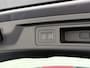 BYD Atto 3 60kWh Design SOH 99% Pano-dak Leer+Elektr.Verst. Warmtepomp Adaptieve Cruise 360°Camera Apple Carplay Android Auto Elektr.Achterklep Design Verkeersbord detectie WiFi DAB Led Rijstrooksensor Keyless Smartphone Entry Fabrieksgarantie tot 20-12-2030/150.000km Garantie op de LFP Accu tot 20-12-2030/200.000km €44.000,- Nieuw!