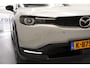 Mazda MX-30 e-SkyActiv 145 First Edition 36 kWh [ Adapt.cruise Camera Head-up ]