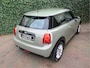 MINI Cooper 1.5 Pepper F56 LCI met Navi, LED, Clima en 16"