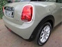 MINI Cooper 1.5 Pepper F56 LCI met Navi, LED, Clima en 16"