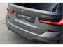 BMW 3-Serie Touring 330i M Sport ACC Pano Laser Head Up 360 Memory HarmanK Stuurverw. Sfeerverl.