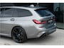BMW 3-Serie Touring 330i M Sport ACC Pano Laser Head Up 360 Memory HarmanK Stuurverw. Sfeerverl.