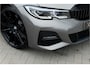 BMW 3-Serie Touring 330i M Sport ACC Pano Laser Head Up 360 Memory HarmanK Stuurverw. Sfeerverl.
