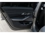 BMW 3-Serie Touring 330i M Sport ACC Pano Laser Head Up 360 Memory HarmanK Stuurverw. Sfeerverl.