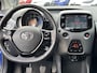 Toyota Aygo 1.0 VVT-i x-clusiv Navigatie via Apple Carplay / Android Auto