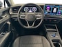 Volkswagen Tayron 1.5 eHybrid 204pk DSG Life Edition | Wegklapbare trekhaak | Stoel- en achterbankverwarming | Adaptive Cruise Control