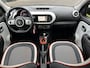 Renault Twingo Z.E. R80 Série Limitée Vibes / Dealer onderhouden / Apple Carplay - Android Auto / Camera / Stoelverw. / PDC. Achter / Climate /