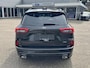 Ford Kuga 2.5 PHEV ST-Line X | 243pk | Driver Assistance Pack | Black Package | Winterpack | Adaptieve Matrix LED koplampen met Coast to Coast | Wegklapbare Trekhaak | AGR Stoelen